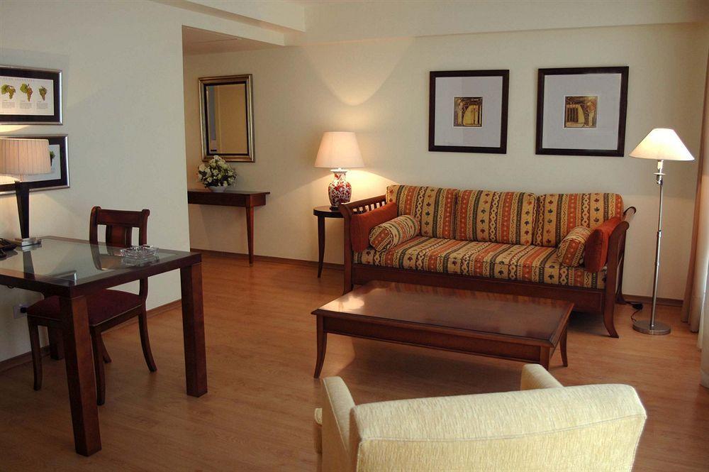 Amerian Executive Mendoza Hotel Exterior foto