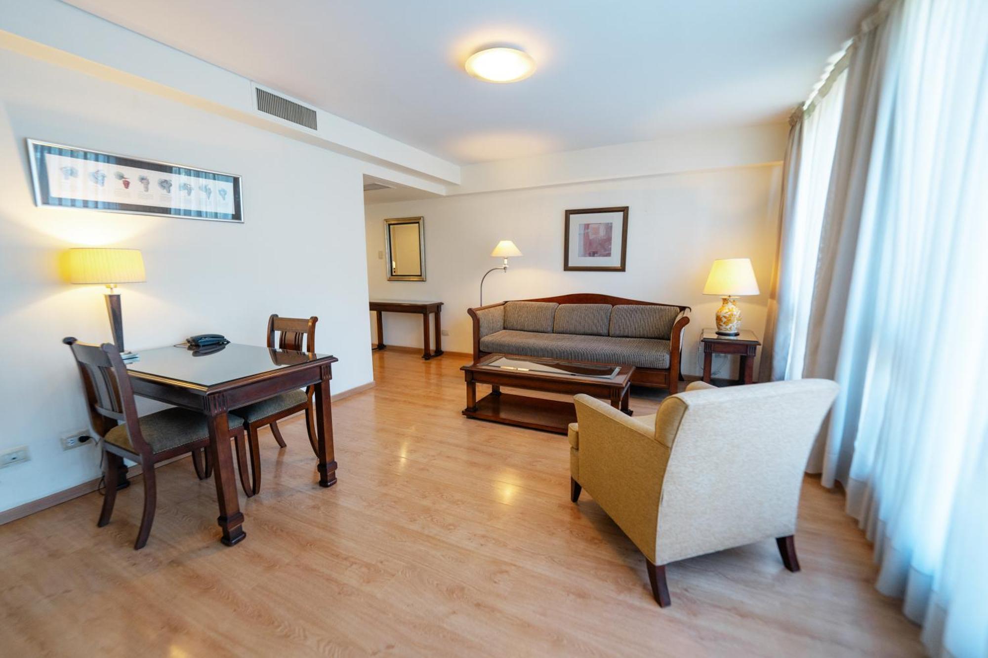 Amerian Executive Mendoza Hotel Quarto foto