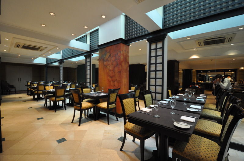 Amerian Executive Mendoza Hotel Exterior foto